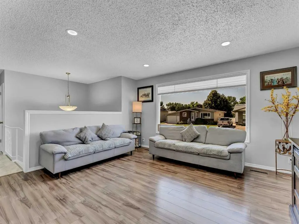 64 Cameron Road SE