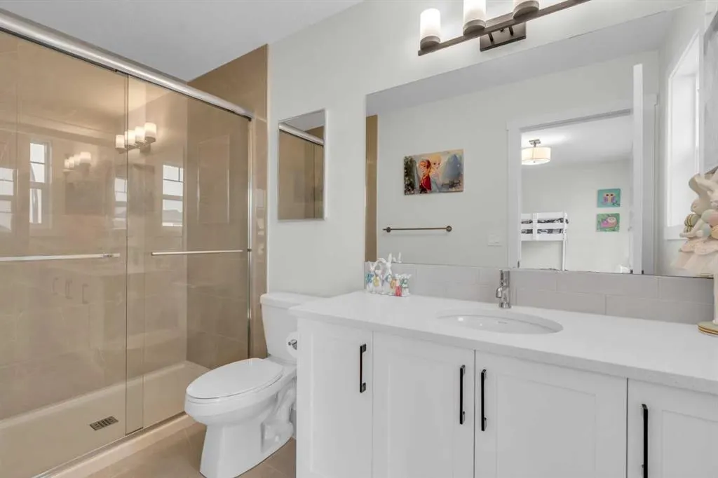 35 Versant View SW