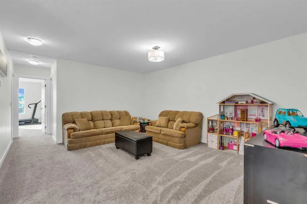 35 Versant View SW