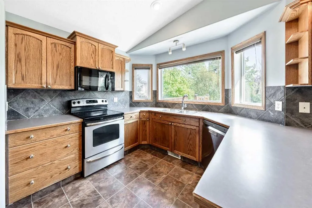 20 High Ridge Crescent NW