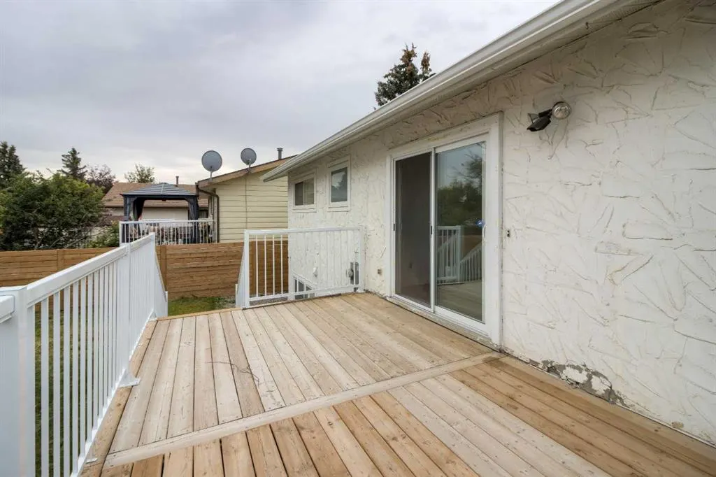 23 Trent Road W