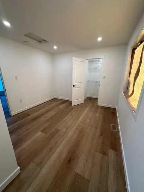 23 Trent Road W