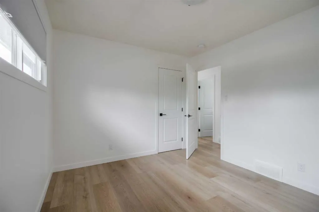 23 Trent Road W