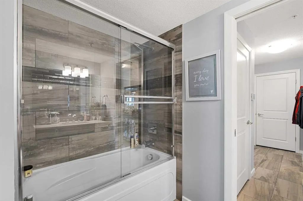 402 Kincora Glen Road NW, #1107