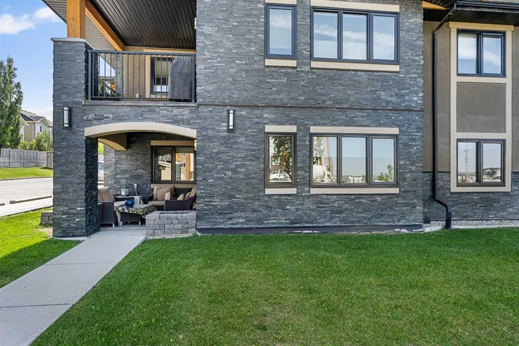 402 Kincora Glen Road NW, #1107