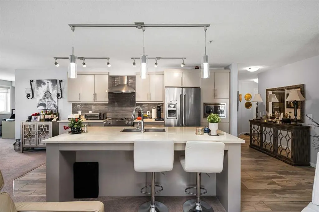 402 Kincora Glen Road NW, #1107