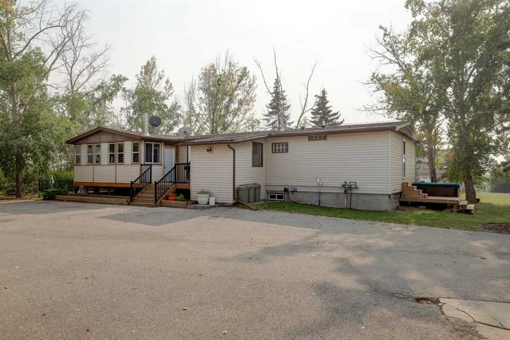 270169 Range Road 291 SE