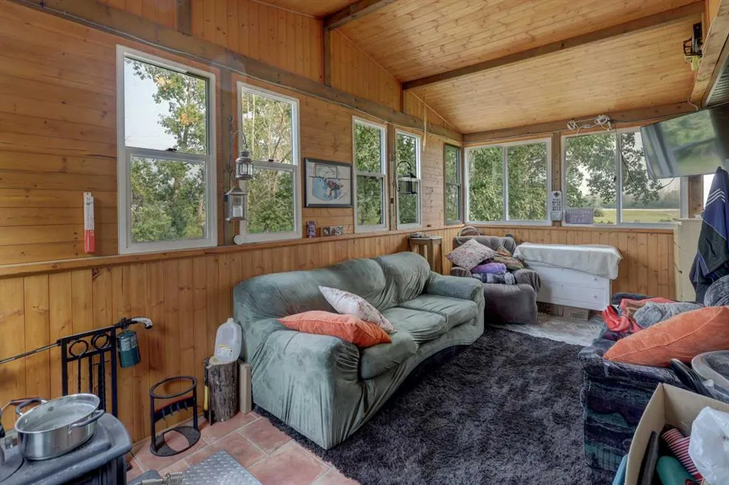270169 Range Road 291 SE
