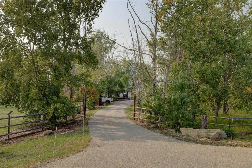 270169 Range Road 291 SE