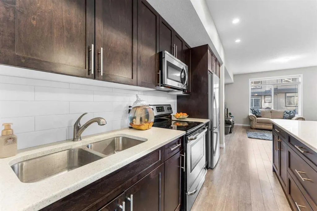 280 williamstown Close NW, #1506
