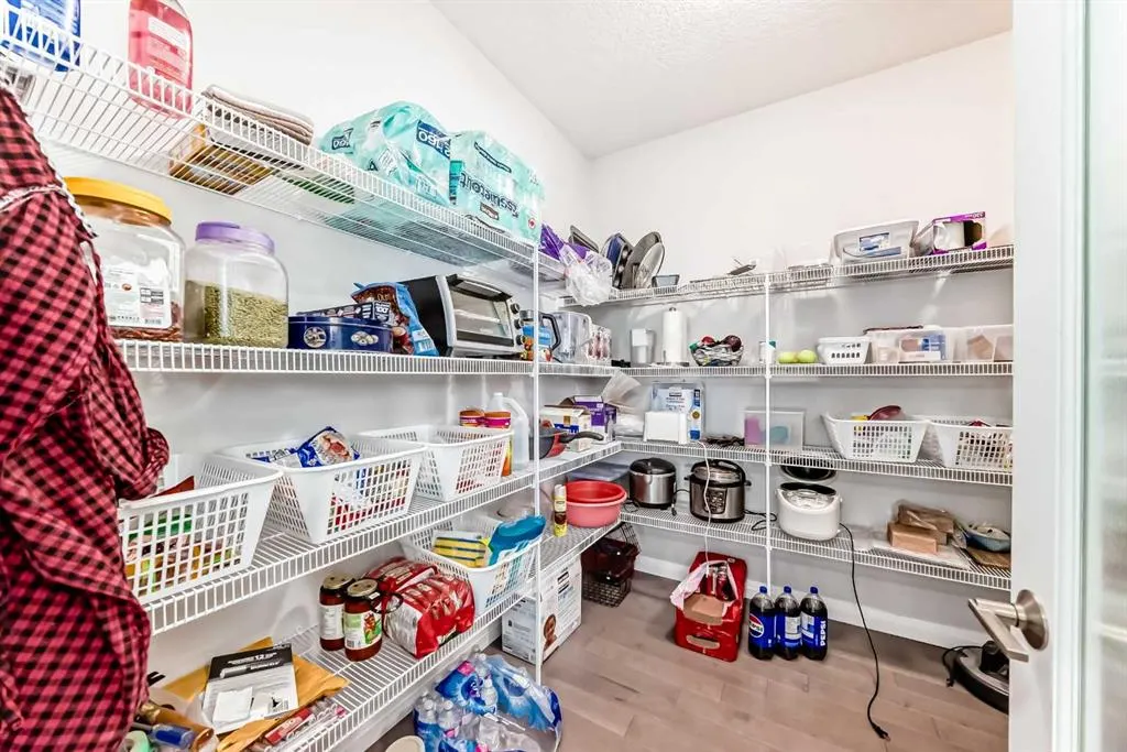 119 Legacy Glen Park SE