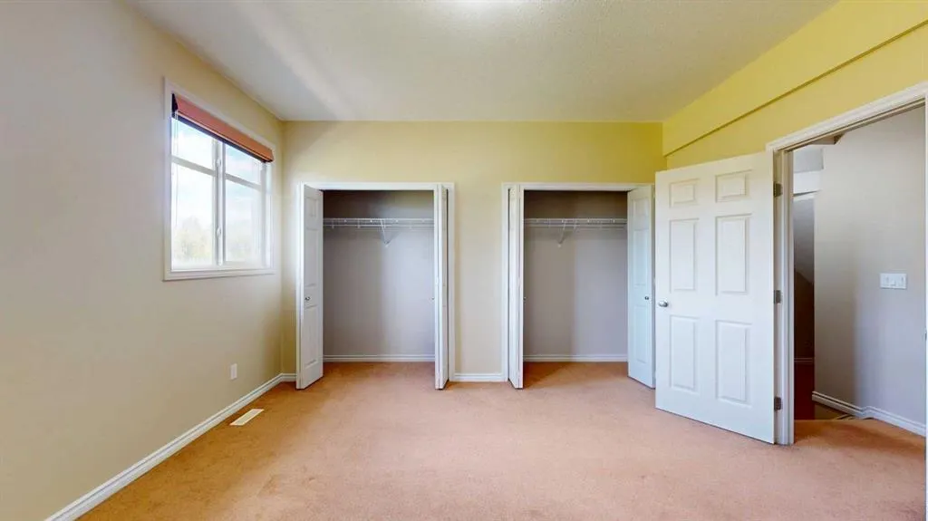 136 Fontaine Crescent, #5