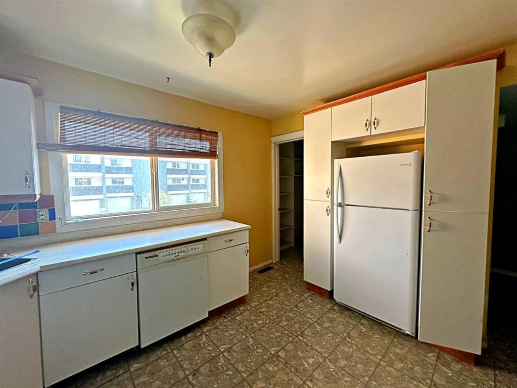 400 Silin Forest Road, #143