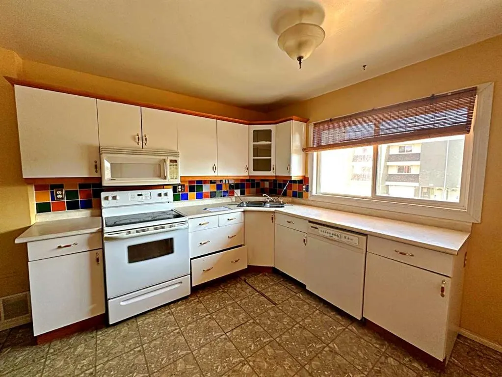 400 Silin Forest Road, #143