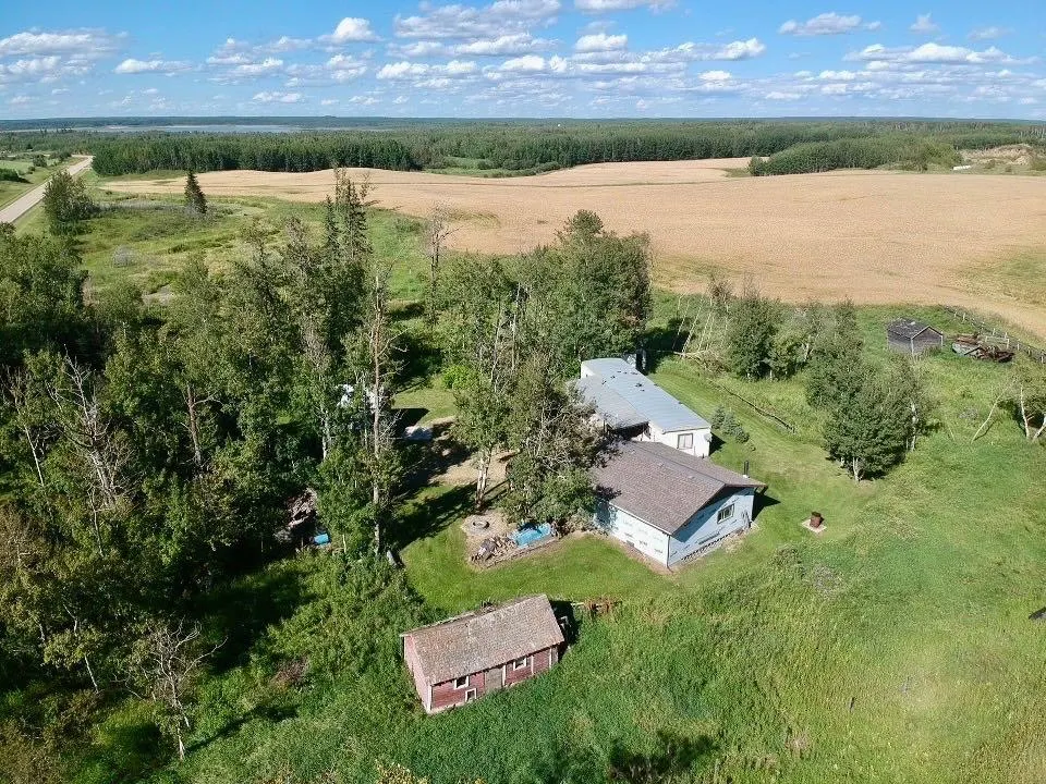 49221 Secondary Highway 623