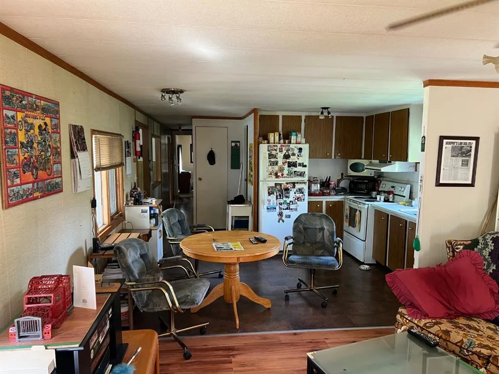 49221 Secondary Highway 623