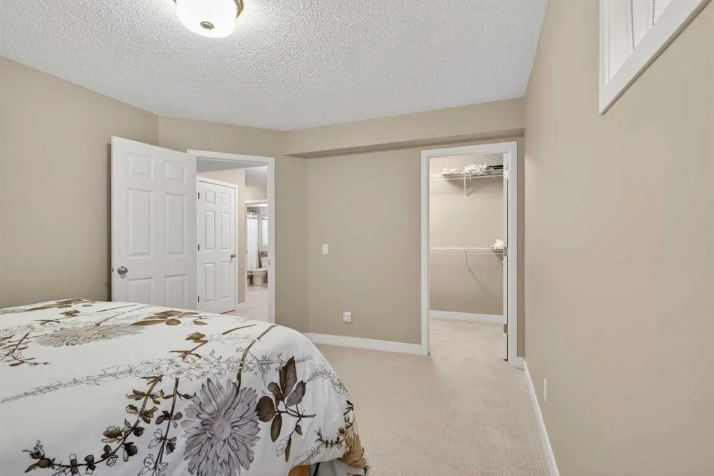 2075 Brightoncrest Common SE