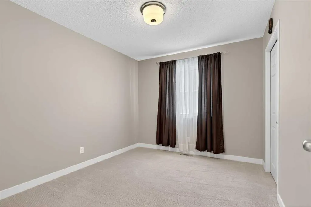 2075 Brightoncrest Common SE