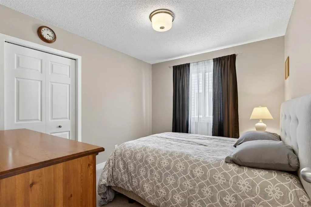 2075 Brightoncrest Common SE