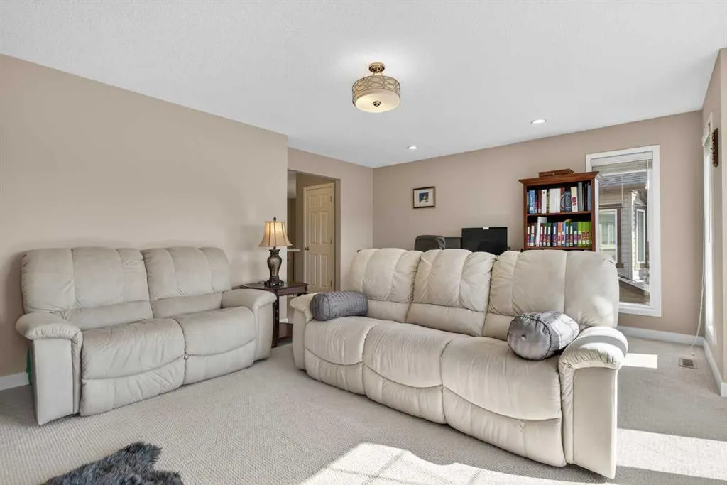2075 Brightoncrest Common SE