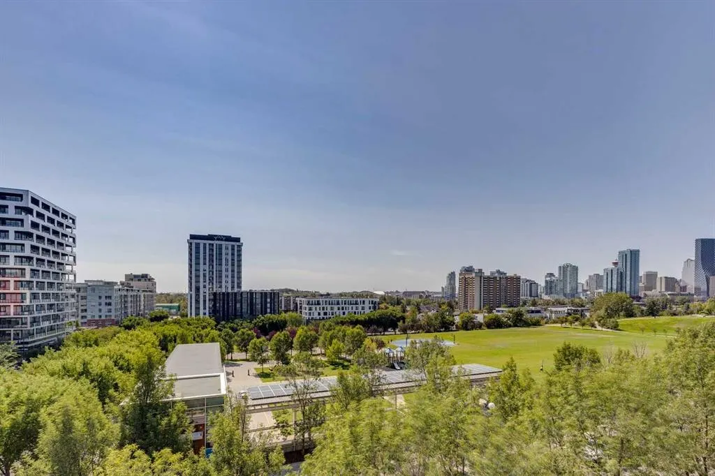 990 Centre Avenue NE, #512