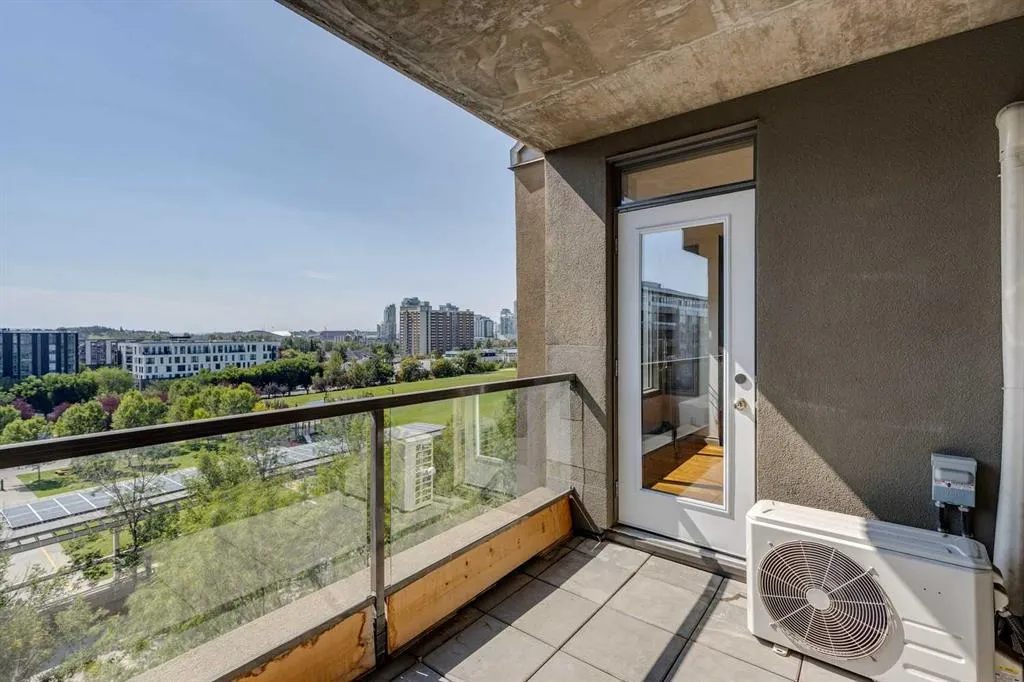 990 Centre Avenue NE, #512