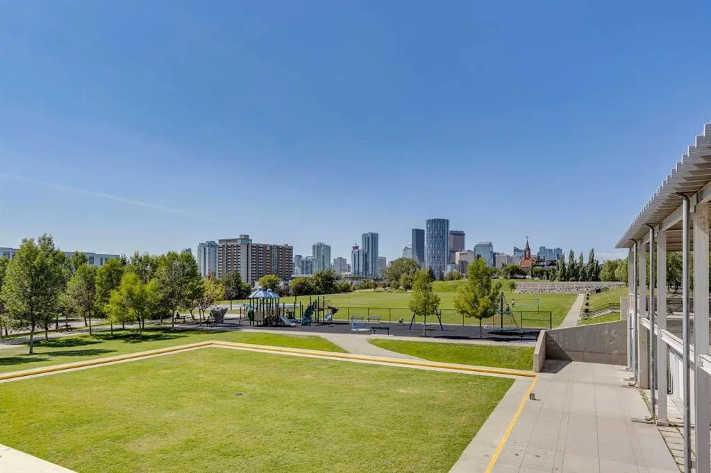 990 Centre Avenue NE, #512