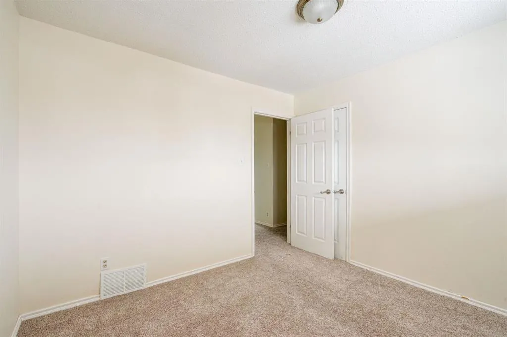8112 36 Avenue NW, #19