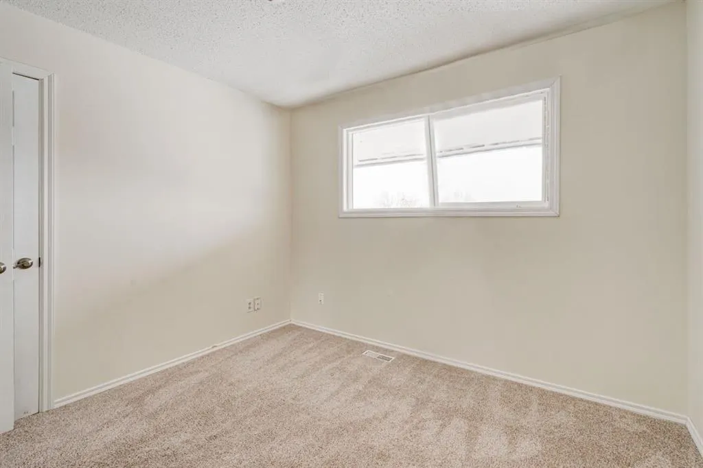 8112 36 Avenue NW, #19