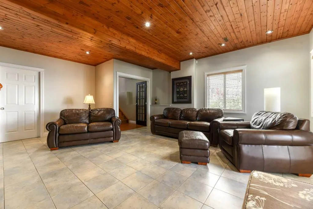 140 Harvest Creek Court NE