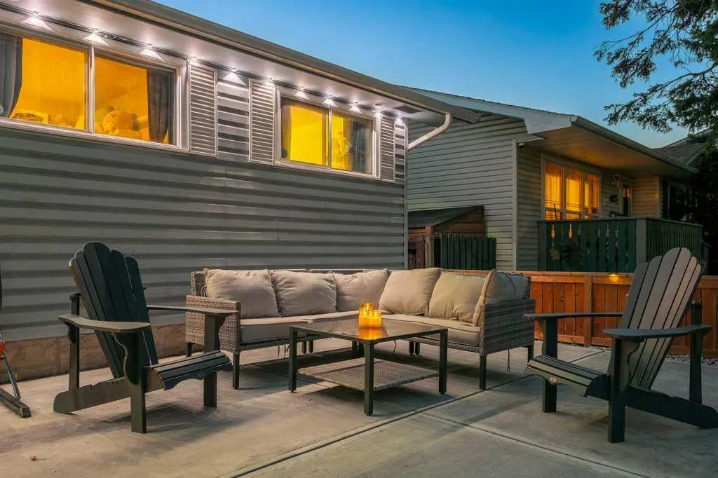 159 Rundlehorn Crescent NE