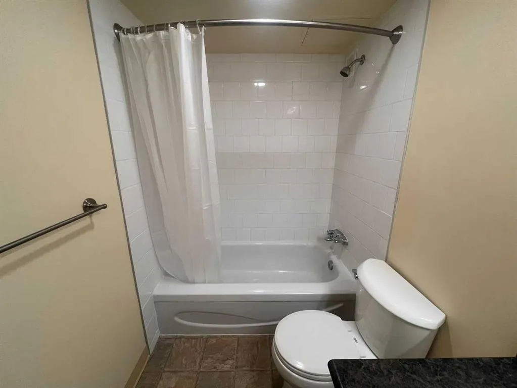 13221 Macdonald Drive, #1006