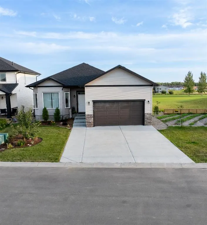 702 Fairways Drive