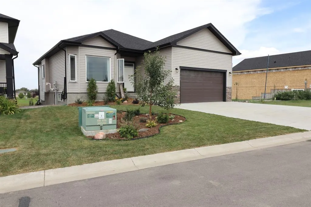 702 Fairways Drive