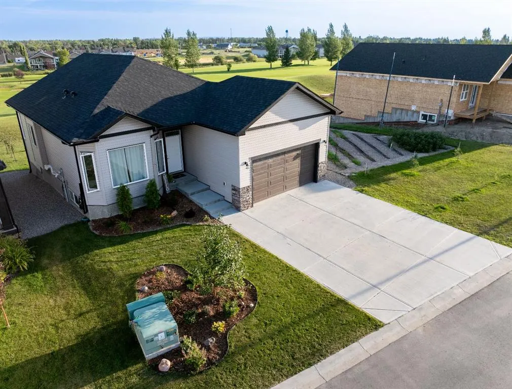 702 Fairways Drive