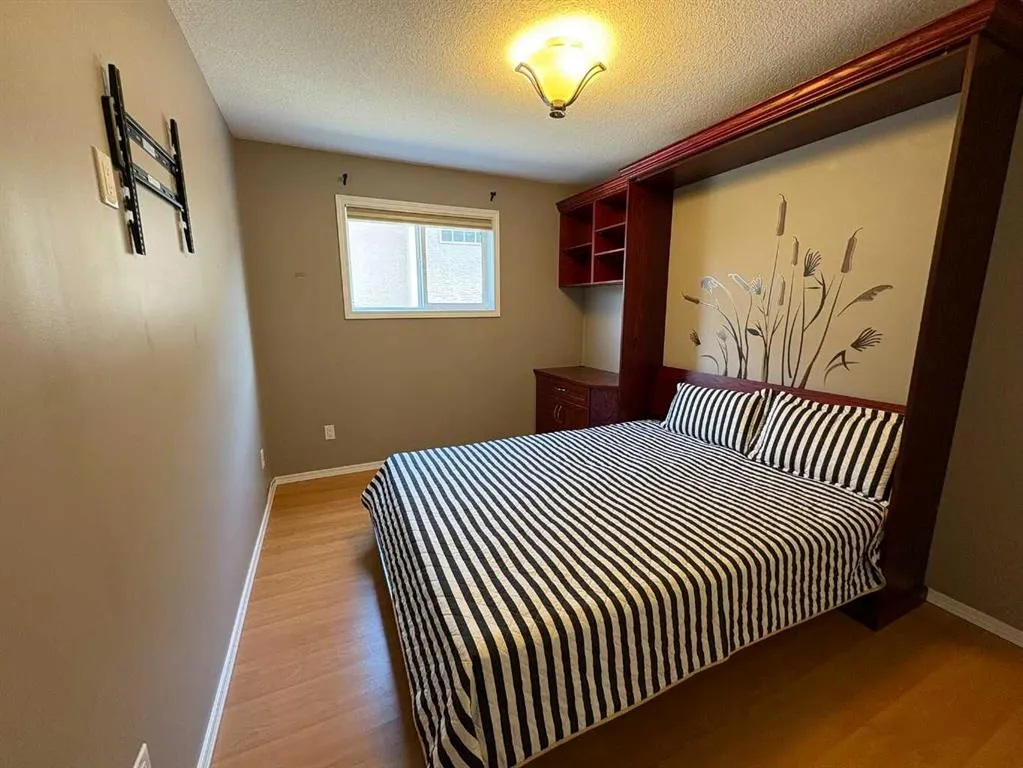 410 Canyon Boulevard W, #B