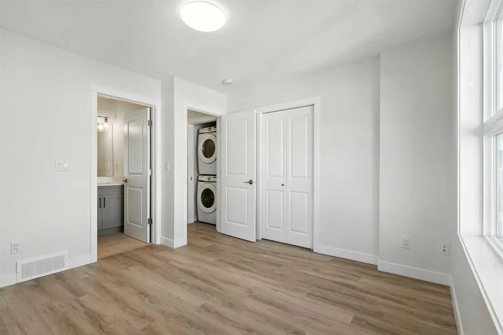 355 Nolancrest Heights NW, #1401