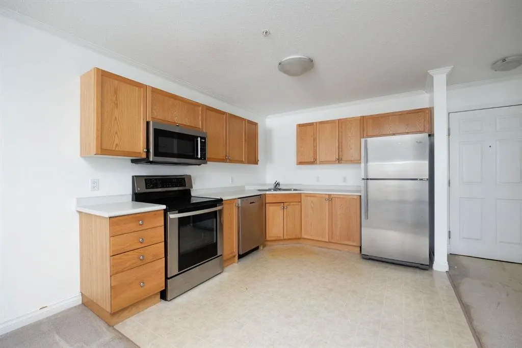 253 Gregoire Drive, #207