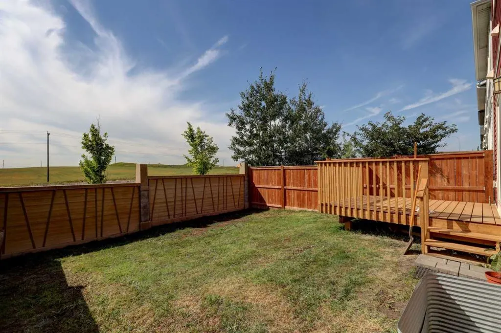 70 Howse Common NE