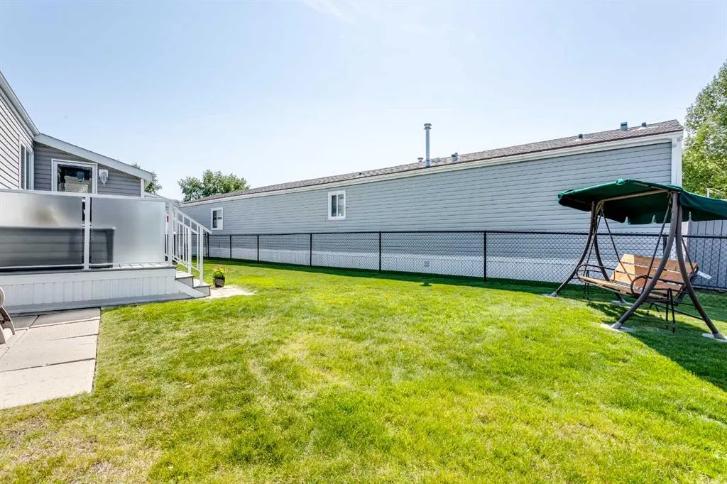 99 Arbour Lake Road NW, #264