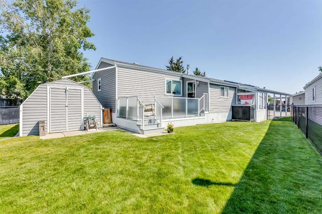 99 Arbour Lake Road NW, #264