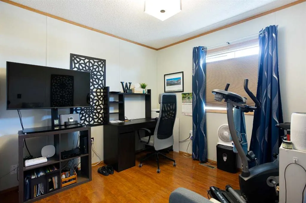 99 Arbour Lake Road NW, #264