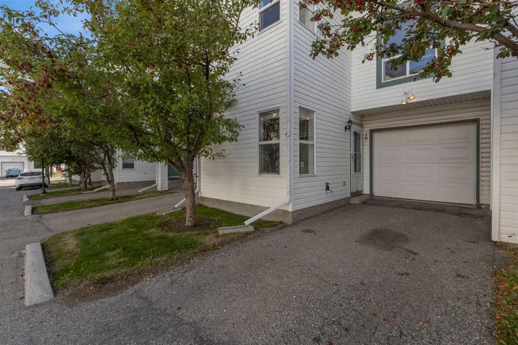 200 Hidden Hills Terrace NW, #19