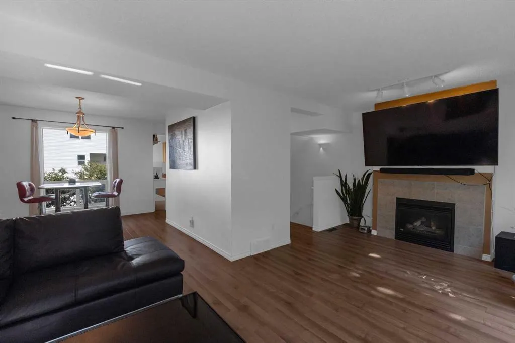 200 Hidden Hills Terrace NW, #19
