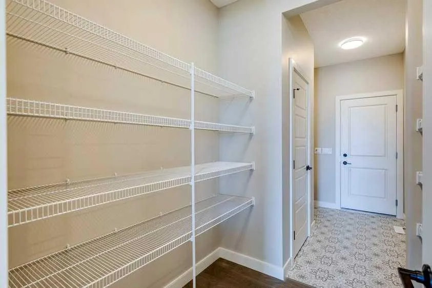 111 sundown Crescent