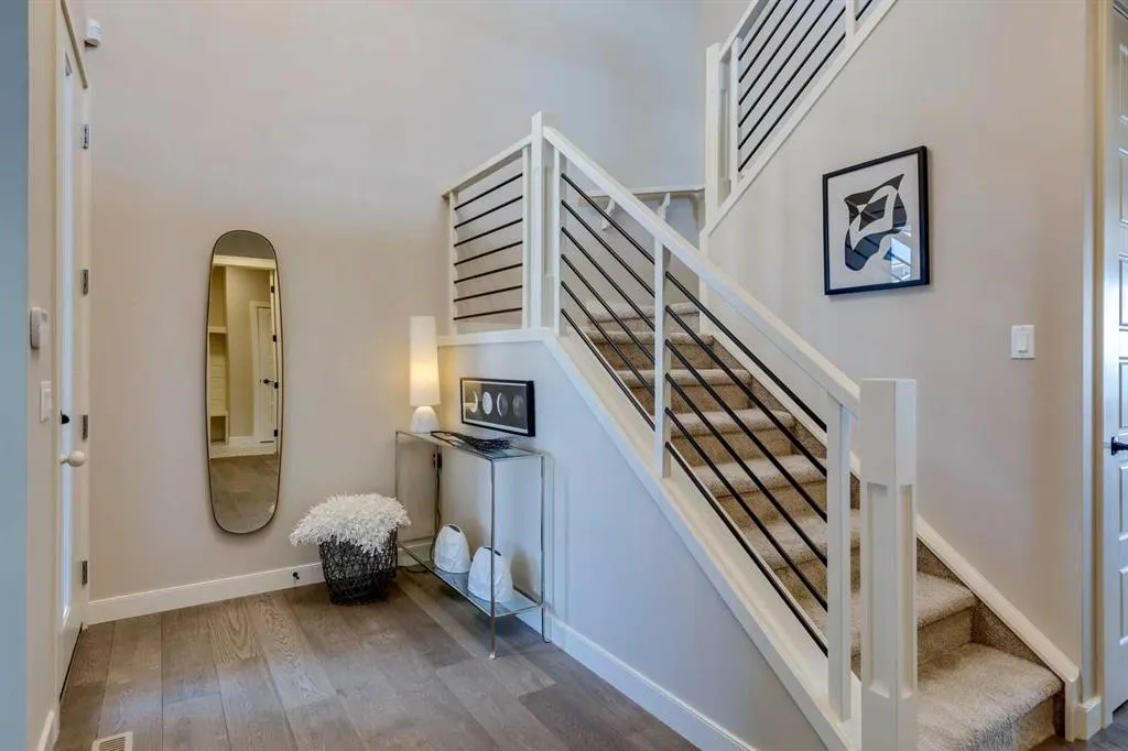 111 sundown Crescent