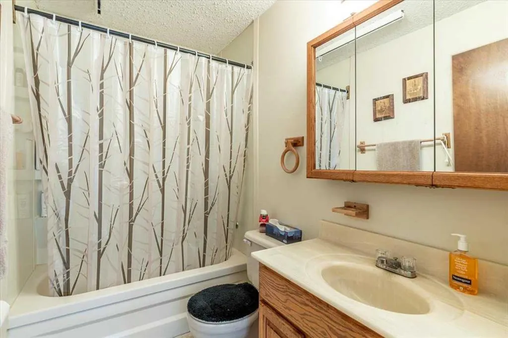 271022 Twp Rd 480, ##214