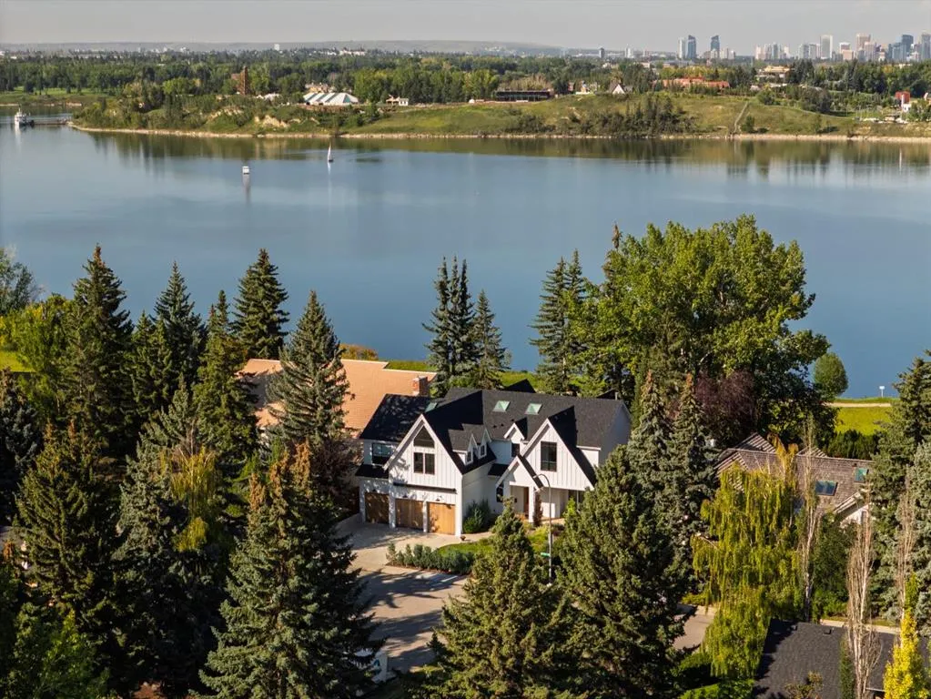 2004 Bay Shore Road SW