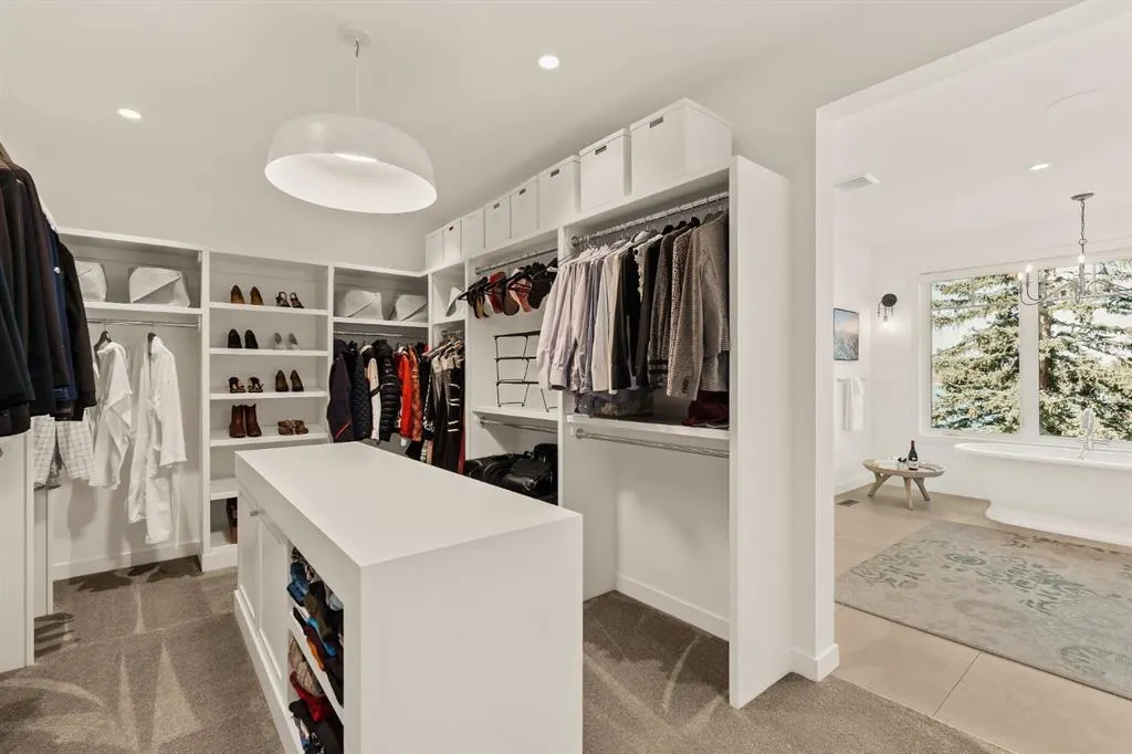 2004 Bay Shore Road SW
