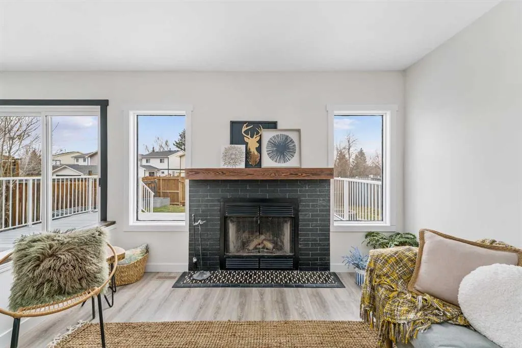 395 Millrise Drive SW